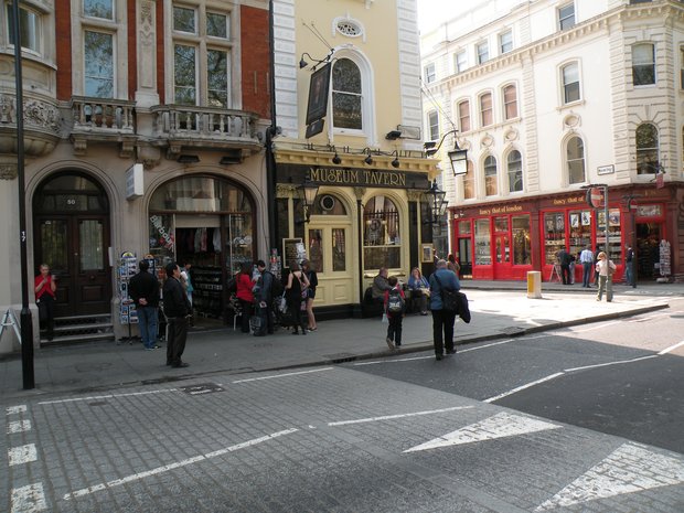  Museum tavern